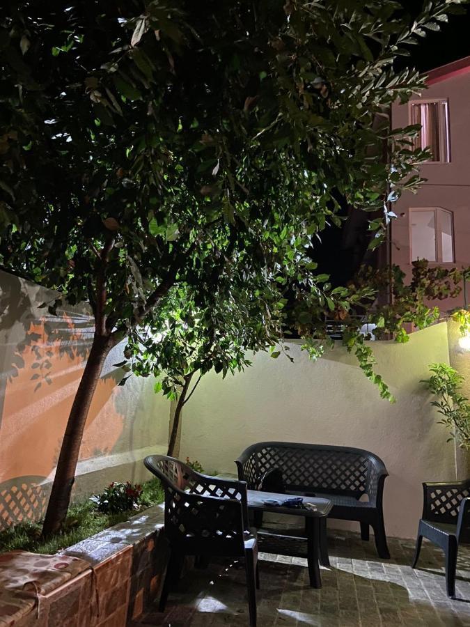 Id Apartments 蒂瓦特 外观 照片