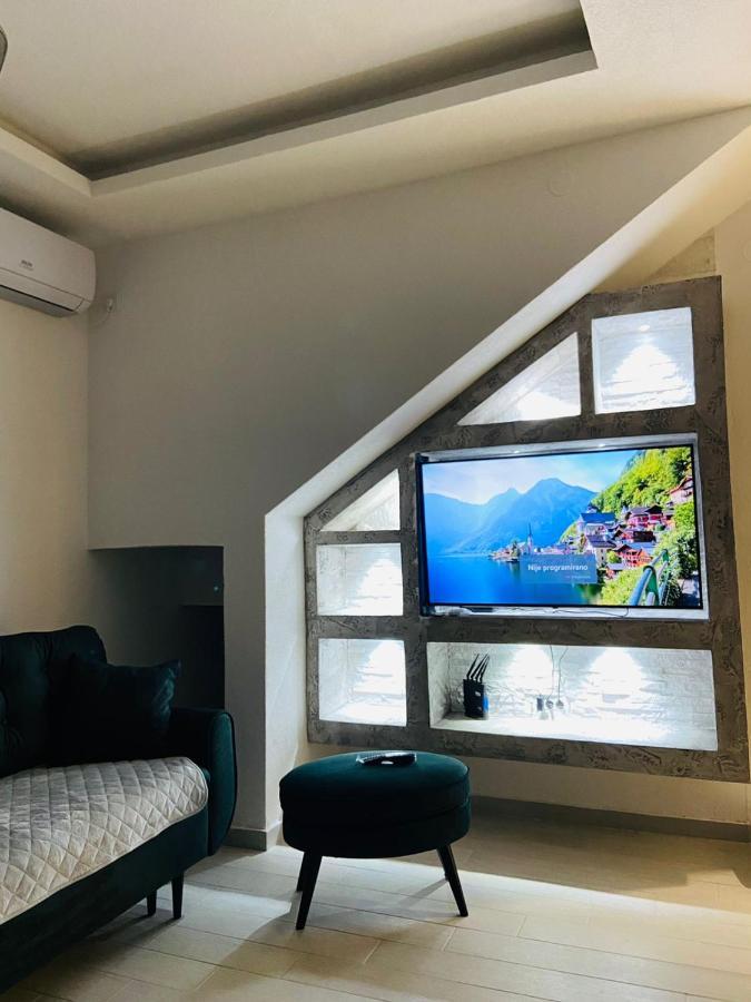 Id Apartments 蒂瓦特 外观 照片
